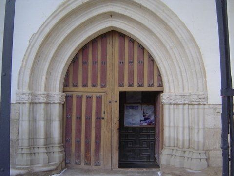 Restauración portada de la Iglesia Parroquial de San Juan en Villaumbrales, Palencia