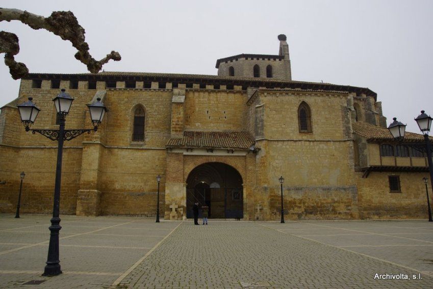 Iglesia de San Cornelio y San Cipriano en San Cebrián de Campos