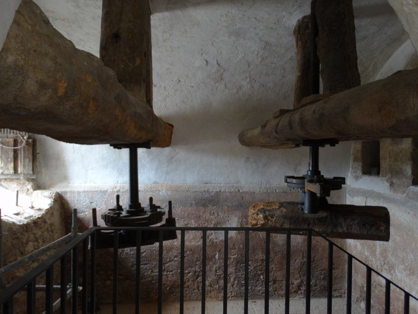 Bodega en Paseo del Mirador, Dueñas (Palencia)