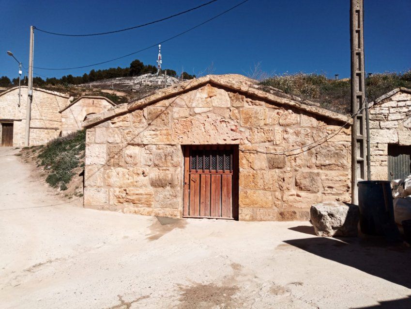 Intervención de Archivolta en bodega particular en Dueñas