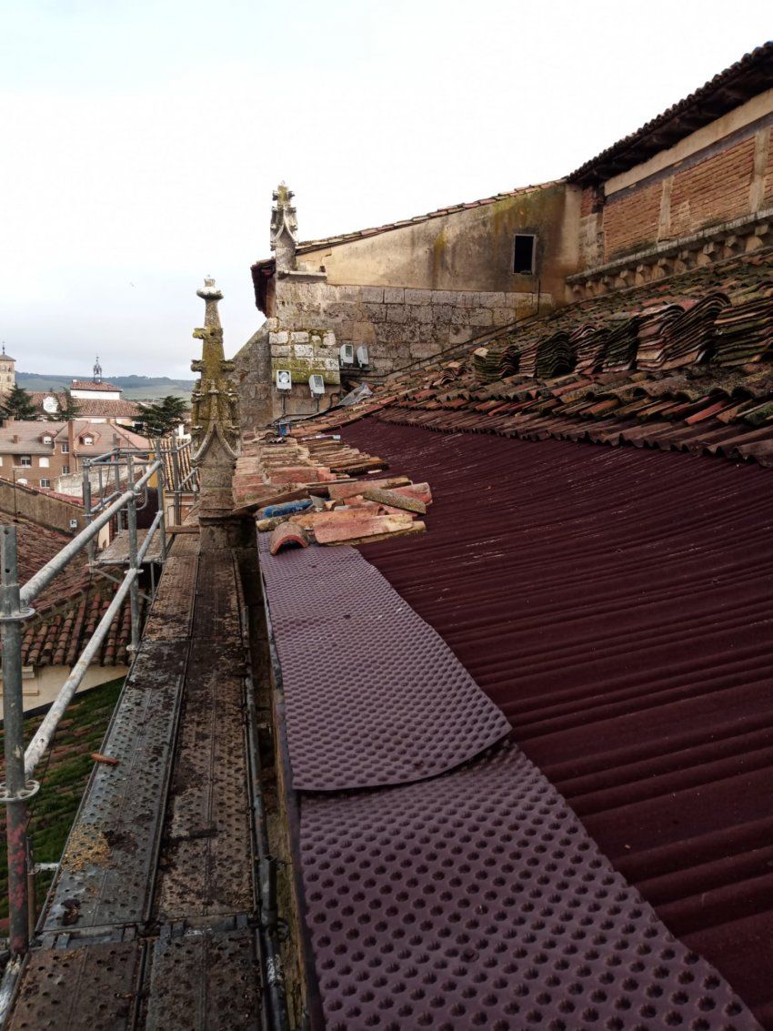 Rehabilitación en la Iglesia de Santa Eulalia en Paredes de Nava