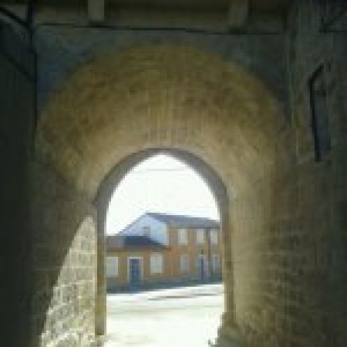Arco Capillas, Palencia