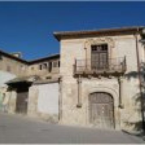 Casa Napoleón en Dueñas, Palencia.