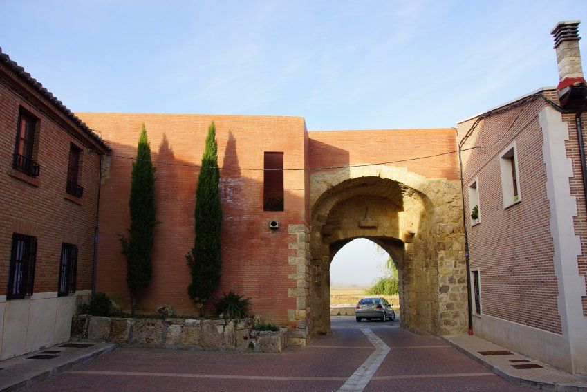 Puerta del Caño, Támara de Campos